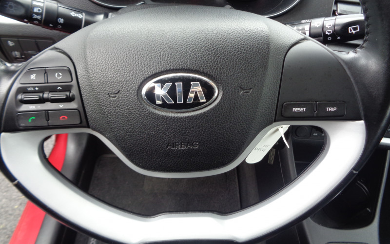 kia picanto camera gps airco