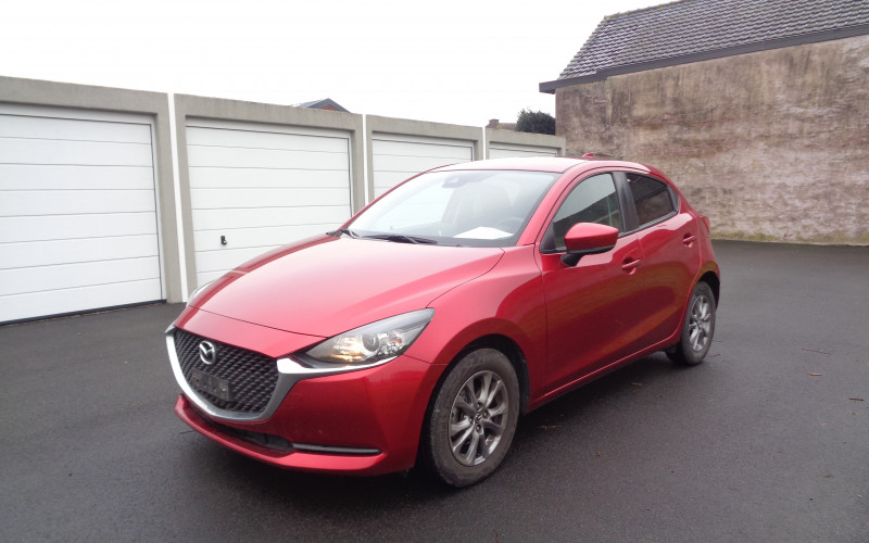 Mazda 2 bj 2021 rood