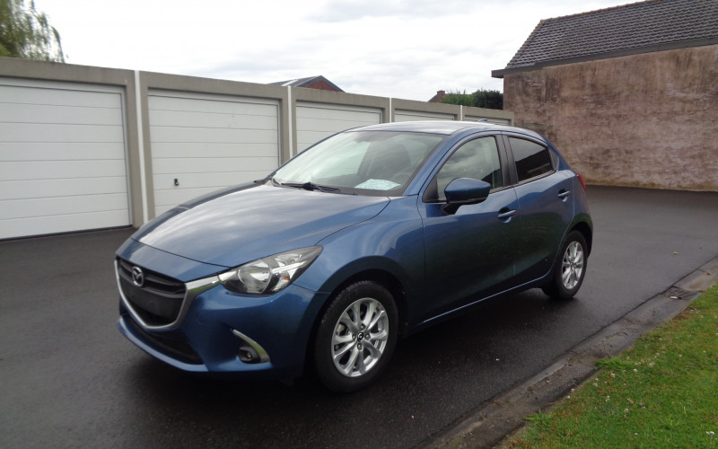 mazda 2 blauw bj 2019