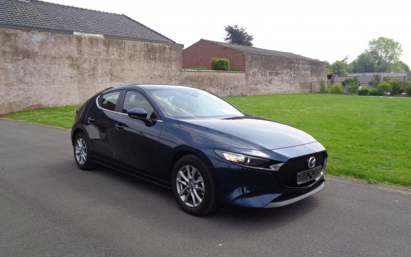 mazda 3 blauw bj 2021 Yentl