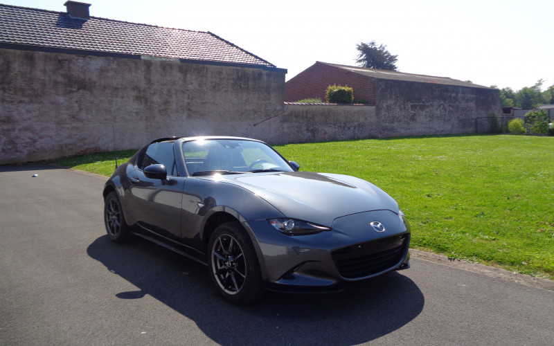 mazda mx - 5 RF