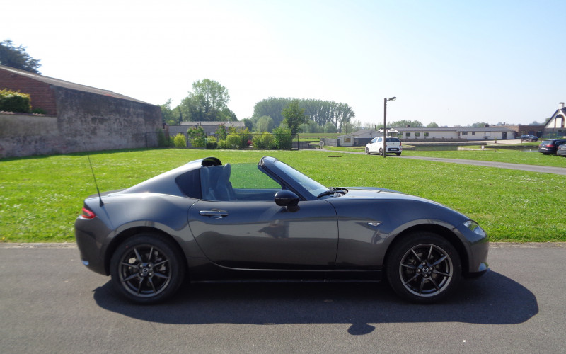 mazda mx - 5 RF