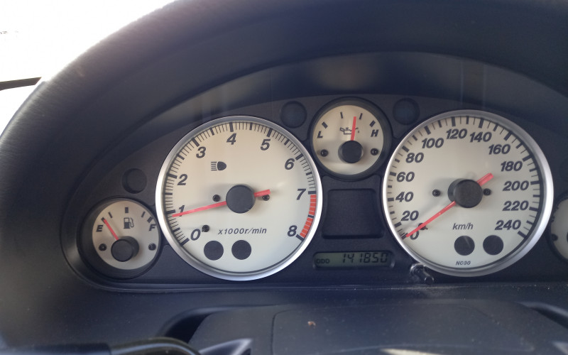 mazda mx-5  zwart bj 22/09/2004  408219 B