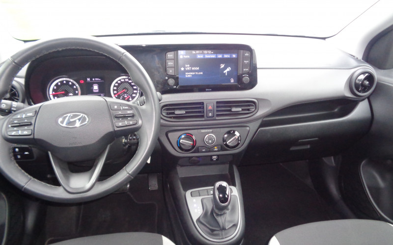 HYUNDAI I10 ROOD AUTOMAAT BJ 2020