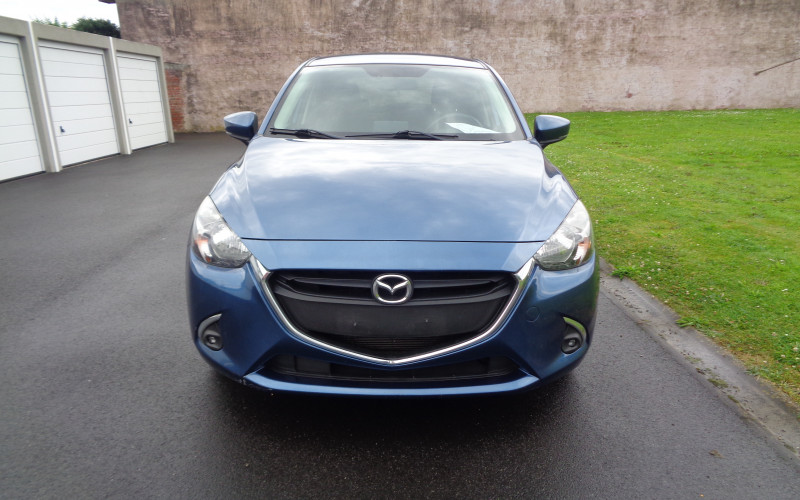 mazda 2 blauw bj 2019