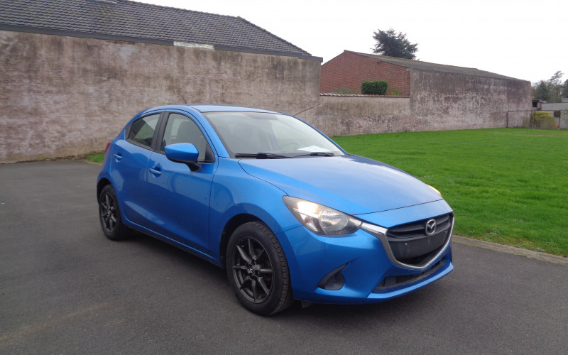 Mazda 2 hoog blauw bj 02/2016